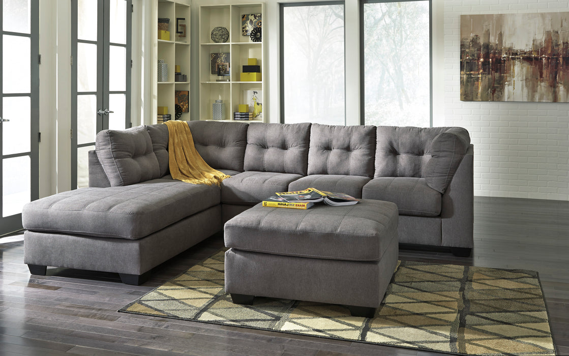 Maier 2 piece Sectional with Chaise